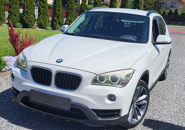 BMW X1 cena 47900 przebieg: 235000, rok produkcji 2014 z Lubartów małe 211